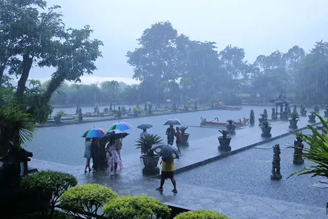 Bali monsoon season rain