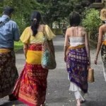 Bali temple dress code sarong