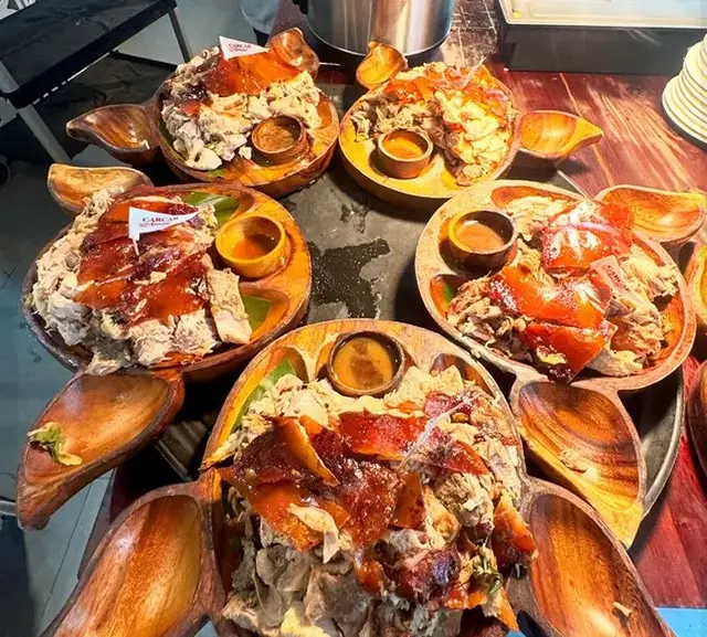 하우스 오브 레촌의 인기 메뉴 베이크드 스캘럽