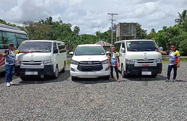 세부 시내에서 막탄까지, 그랩과 택시 요금 및 CCLEX 이용 방법 1 세부 시티와 막탄을 잇는 활기찬 도로 풍경