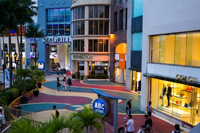 괌 K마트 기념품 및 생필품 코너