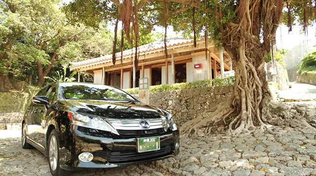 예약 확인 후 셔틀버스에 탑승하여 영업소로 이동하는 과정