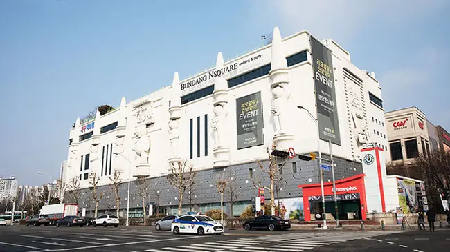 2앤스퀘어 전경 및 웨딩 연출 이미지