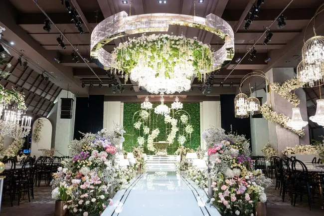 2WI컨벤션 전경 및 웨딩 연출 이미지