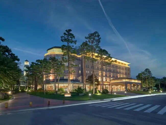 메이필드호텔 야외 웨딩 현장 이미지