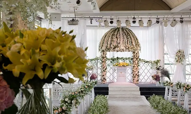 아라마리나컨벤션 한강 조망 단독홀 및 연회장