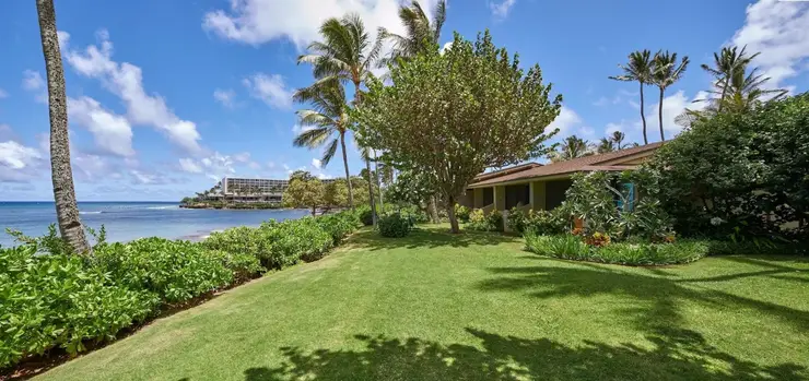 해안가 옆 비치 하우스 바이 로이 야마구치 전경