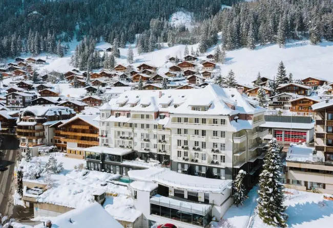 호텔 주변의 평화로운 전원 풍경