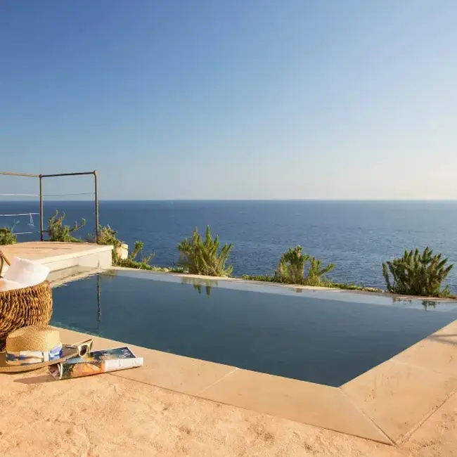 전문 테라피스트의 손길이 깃든 스파 마사지 현장