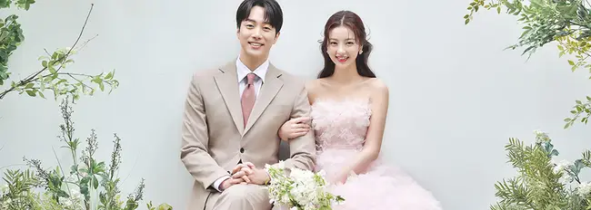 방문객 대상 경품 증정 및 이벤트 진행 데스크